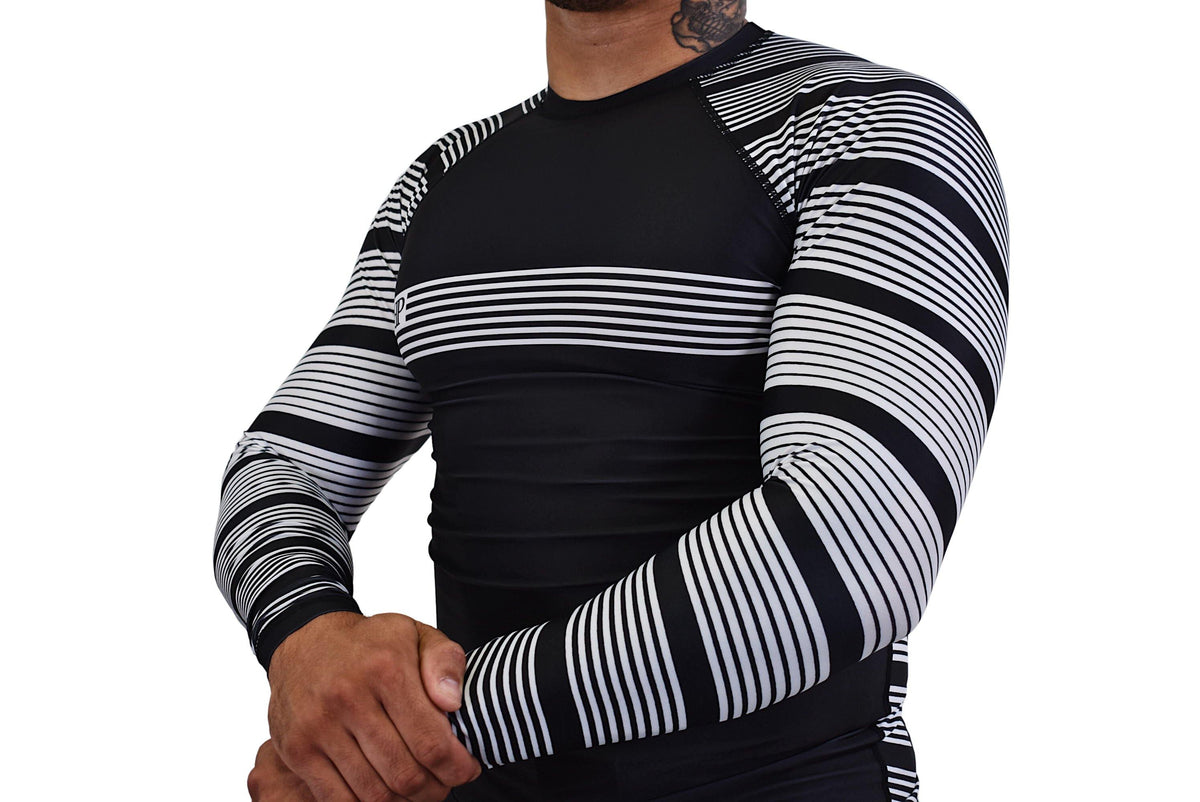 Break Point Order KIDS Rash Guard - White / Black