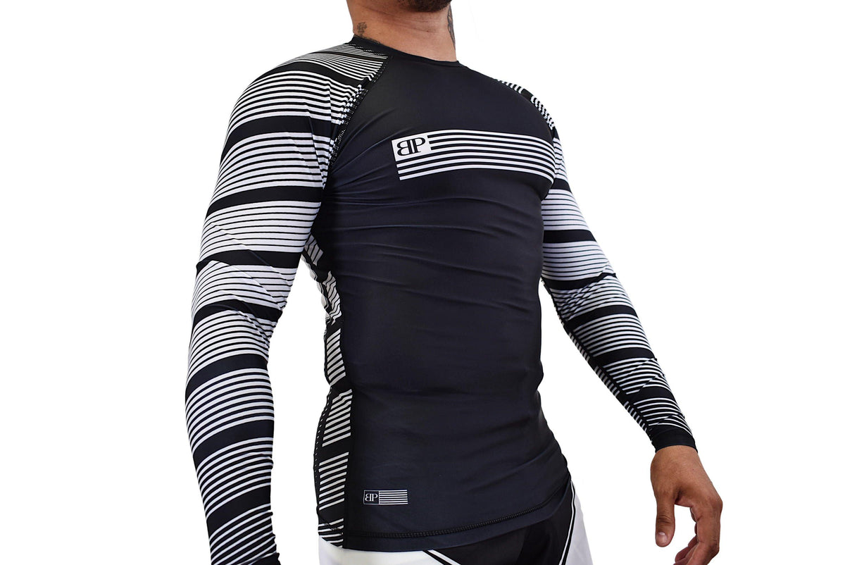 Break Point Order KIDS Rash Guard - White / Black