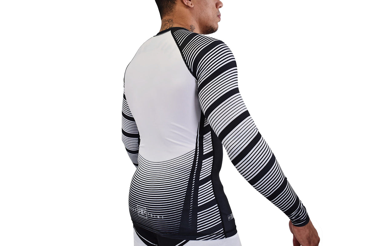Break Point Order KIDS Rash Guard - White / Black