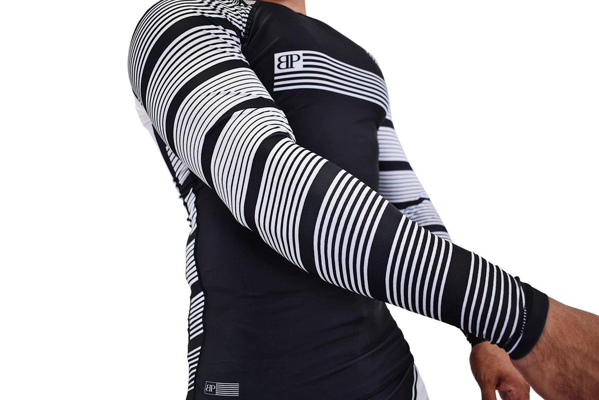 Break Point Order Rash Guard - White / Black